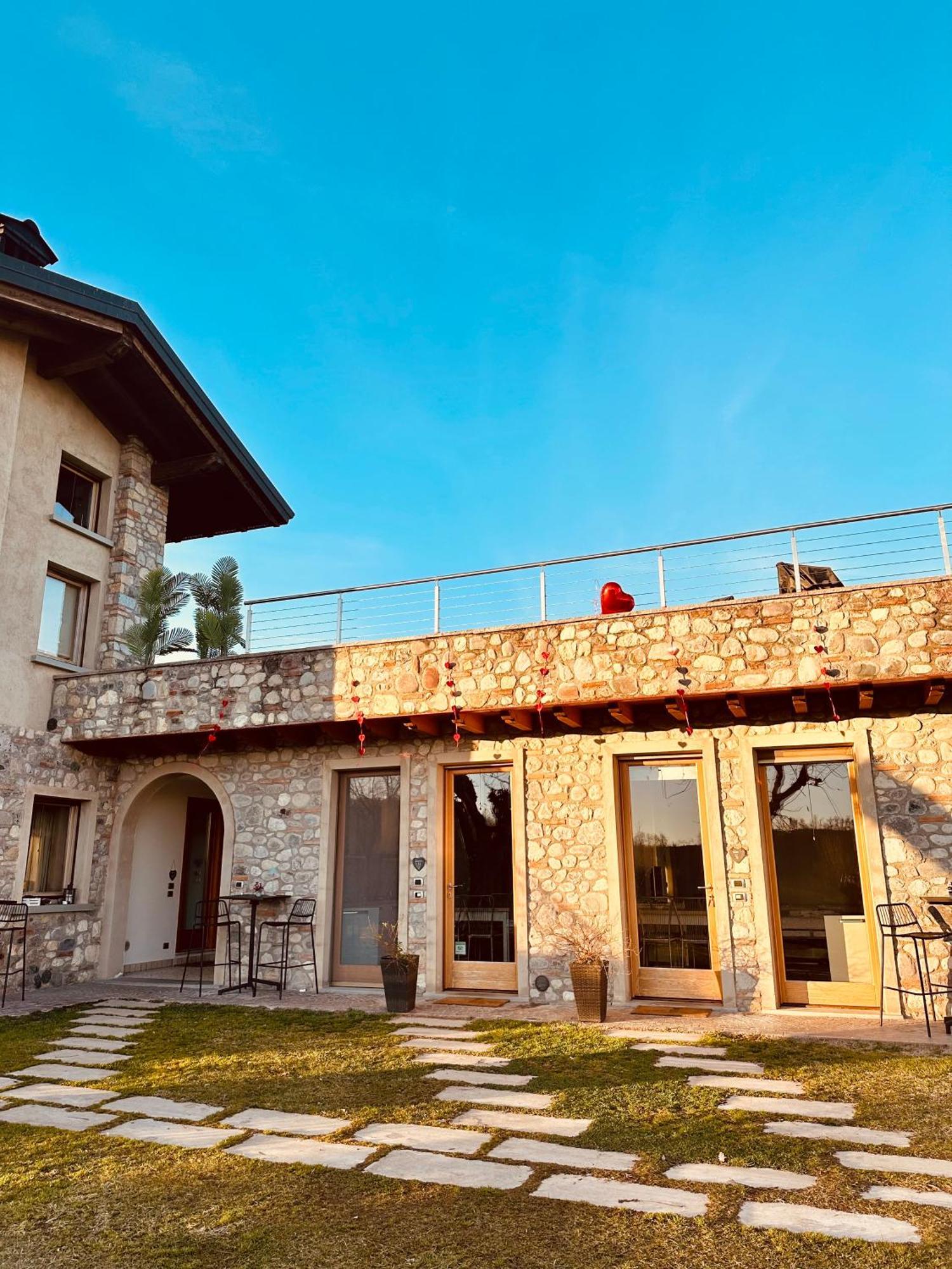 Holiday Home Sovenigo Puegnago Ngoại thất bức ảnh